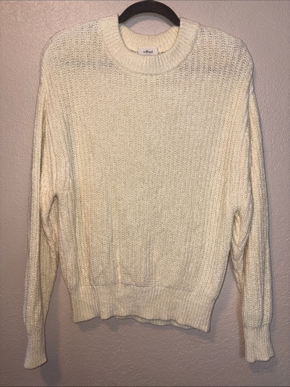 Aritzia Wilfred Cream Women's sweater Medium